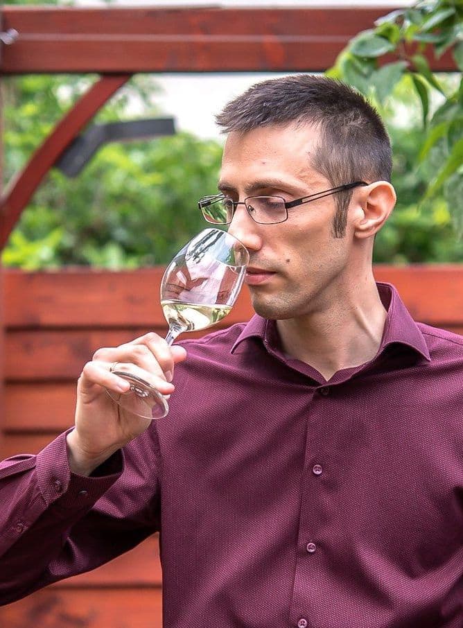 Kálmán László Miklós, borismereti előadó